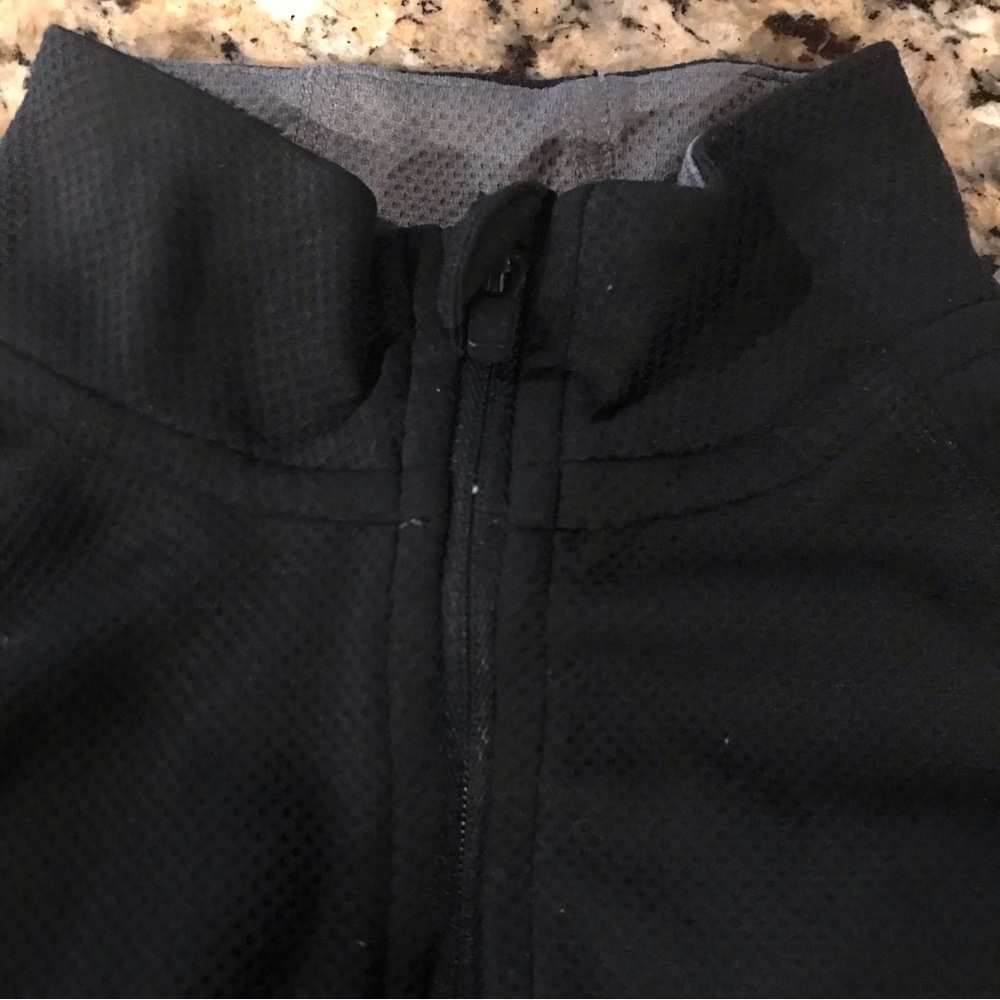 👟Under Armour 1/4 Zip - Picture 8 of 9